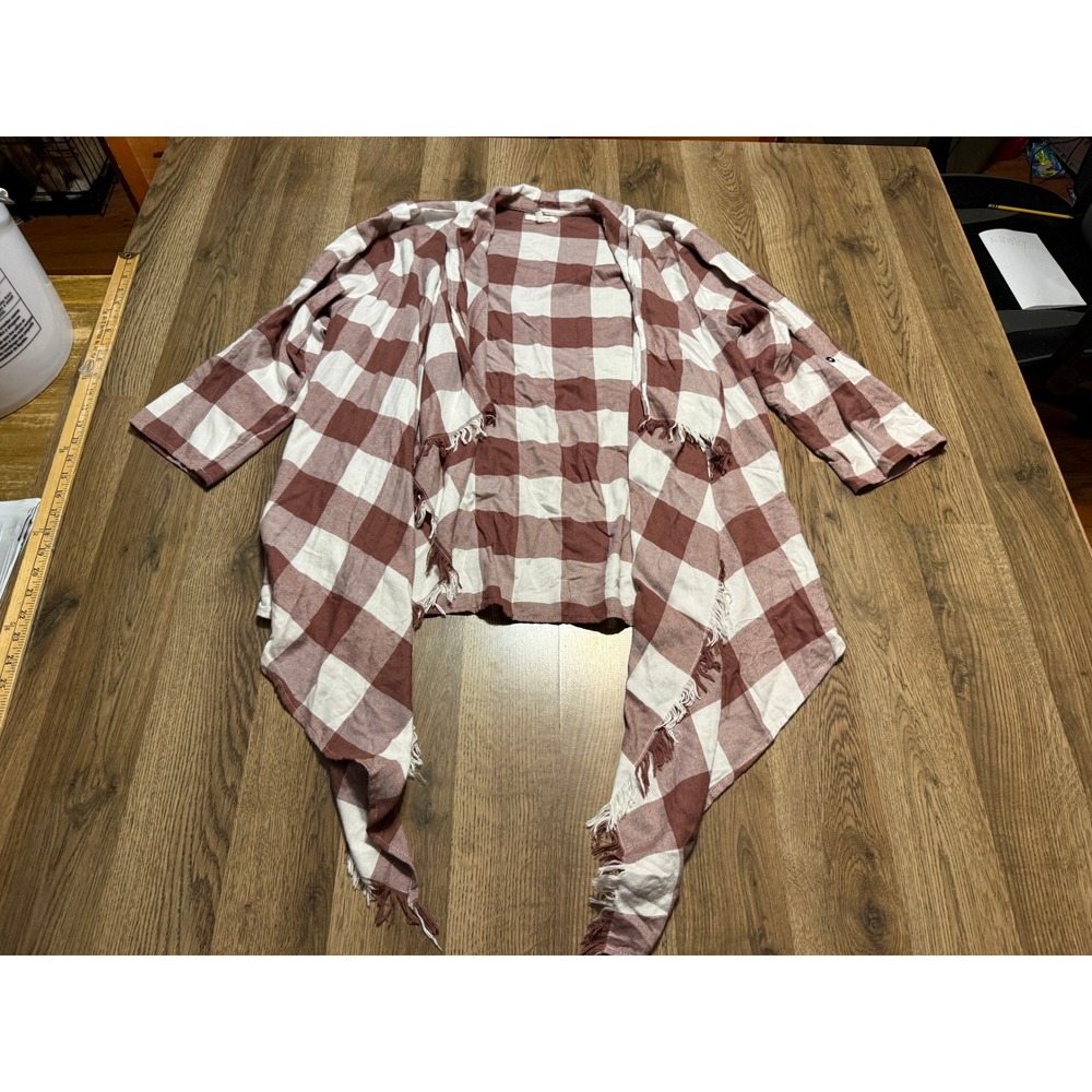 Maurices Shirts Women Size L Burgundy Cardigan Open Front Fringed Hem Plaid